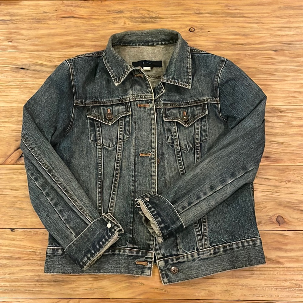 Y2K Vintage Gap Denim Jean Jacket Women’s Size Medium